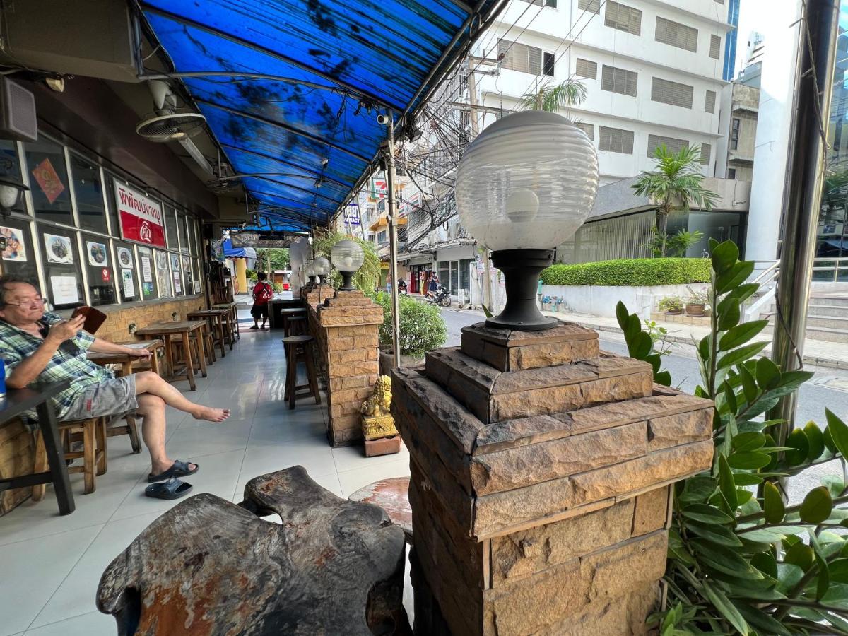 Thaiphiphat House กรุงเทพมหานคร ภายนอก รูปภาพ