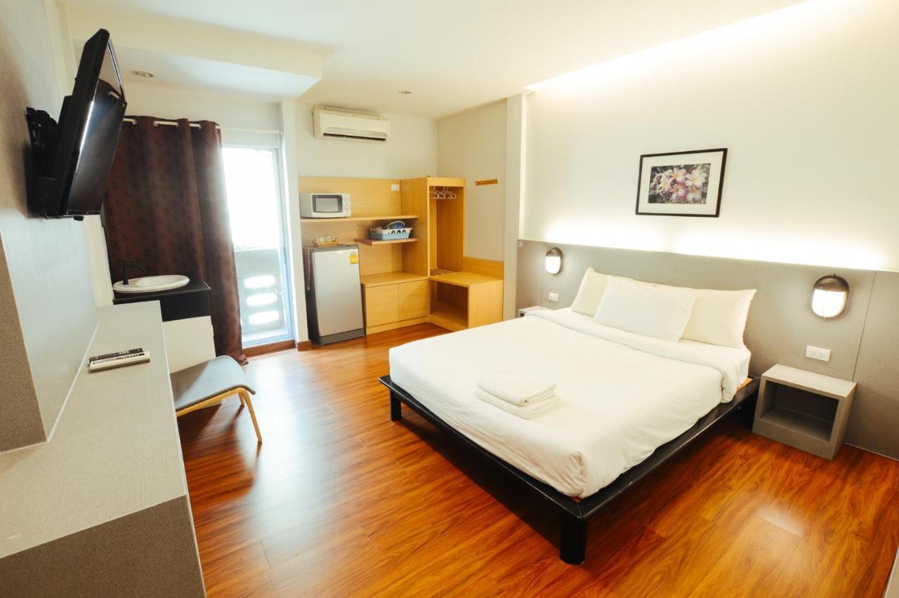 Thaiphiphat House กรุงเทพมหานคร ภายนอก รูปภาพ